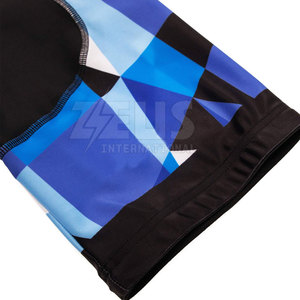 Ensemble maillot et short de cyclisme personnalisés en gros pour hommes – Tenue de cyclisme sur mesure pour hommes - Product Image 3