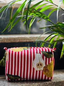 Bohemian Embroidered Eco-Friendly Waterproof Soft Handle Cosmetic Bag Medium Size Zipper Closure Portable Cotton <b>Makeup</b> <b>Case</b> - Product Image 2