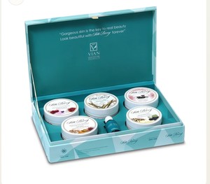 Kit Facial Luxueux Éclaircissant et Unifiant le Teint Silkberry Professionnel à la Vitamine C 1280g Crème Rose Safran pour Tous Types de Peau - Product Image 2