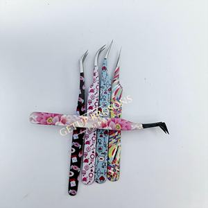 Extensiones de Pestañas de Volumen de 90 Grados con Aislamiento Antimagnético y Antiestático, Punta Plateada de 10mm con Revestimiento de Papel, Acero Inoxidable - Product Image 6