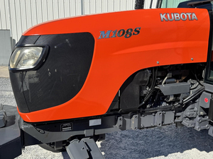 2012 M108S Tractor Premium Export Ready Equipment Heavy Duty Bulk Supply - Product Image 4