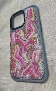 Étui de téléphone antichoc fait main Ziyan avec perles pour Apple iPhone 6 pouces, motif lèvres rouges et décoration en cristal diamant - Product Image 3