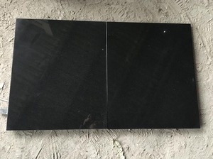 Losas de Granito Negro Duradero de Calidad de Exportación para Encimeras de Cocina y Pisos, Disponibles para la Venta - Product Image 6