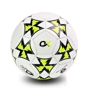 Balón de Fútbol Profesional Oxva Industries de PU y PVC, Cosido a Máquina, Diseño Híbrido, para Entrenamiento y Partidos - Product Image 3