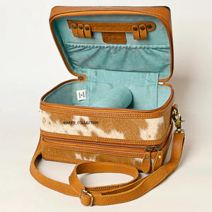 Bolso de mano de cuero con estampado floral para mujer, con compartimentos con cremallera, asa superior y correa ajustable para viajes y uso diario. - Product Image 3