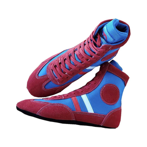 Chaussures de combat respirantes et durables en cuir, fabriquées par un fabricant OEM professionnel, pour hommes et femmes, karaté, sambo, lutte. - Product Image 2