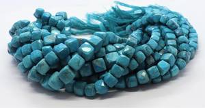 Perles de pierres précieuses en turquoise naturelle facettées en forme de cube, 7,5-8 mm, perles carrées 3D en turquoise, 8 pouces, perles en turquoise naturelle en vrac pour bijoux - Product Image 6