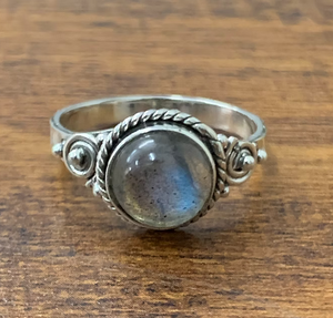 Bague en argent sterling 925 avec pierre de labradorite, pierre précieuse à reflets bleus, bague artisanale, bijoux bohèmes, cadeau pour elle - Product Image 2