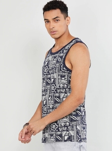 Camiseta sin mangas con estampado de patchwork para hombre, cuello redondo, ropa informal, transpirable, de algodón tejido. - Product Image 3
