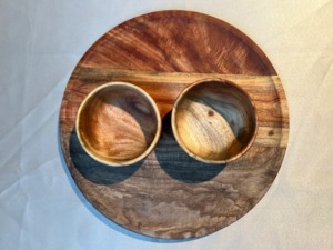 Plato Redondo de Madera para Servir, con Vetas Naturales, Pulido, Ecológico, Minimalista, Decorativo, Hecho a Mano - Product Image 4