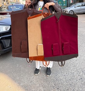 Luxury Retail Genuine Leather Casual <b>Suit</b> Carrier Garment Bag Heavy Duty Protection Zipper Closure Custom Branding LSC-0025 - Product Image 6