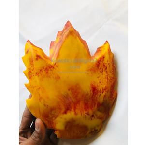 Plateau de service luxueux en résine fait à la main Accents de feuilles Plateau décoratif standard pour la restauration Tables à manger pour fêtes de mariage - Product Image 1