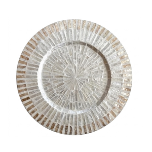 Set de table en nacre incrustée à la main, vaisselle haut de gamme en coquillage pour mariages élégants et décoration intérieure chic - Product Image 2