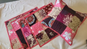 Fundas de cojín de algodón patchwork hechas a mano exclusivas, fundas de cojín bordadas tradicionales indias hechas a mano, estilo boho. - Product Image 2