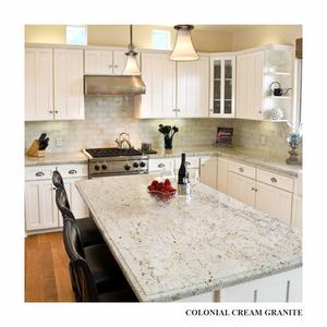 Plans de travail de cuisine modernes en granit crème colonial poli, dalles découpées sur mesure, provenant d'Inde - Product Image 1