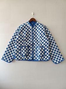 Veste matelassée en coton à motifs floraux : Légère et style bohème - Product Image 1