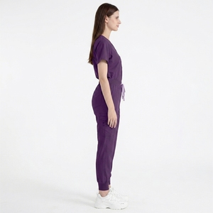 Tenue médicale professionnelle unisexe en sergé léger pour infirmières – Confortable pour le travail hospitalier - Product Image 2