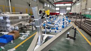 Remolques para barcos de tres ejes de la <span class=keywords><strong>serie</strong></span> Pontoon, fabricados en China, colores asequibles y personalizables y tuberías galvanizadas en baño caliente. - Product Image 6