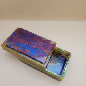 Boîte à bijoux en résine multicolore - Product Image 1