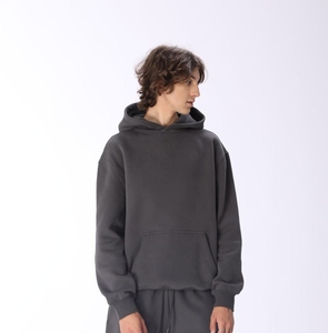 Conjunto Deportivo de Invierno para Hombre de Alta Calidad, Sudadera con Capucha y Pantalones Deportivos de 2 Piezas, Ropa Deportiva de Poliéster, Traje Casual Cálido para Gimnasio, Logotipo Personalizado - Product Image 2