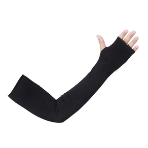 Manchons de compression personnalisés pour le baseball – Manchons de bras sur mesure pour l'entraînement de baseball – Manchons de bras OEM personnalisables avec votre propre logo - Product Image 4