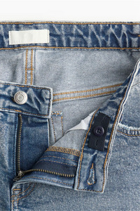 Women's Cotton <b>Denim</b> Short Breathable <b>Stretch</b> Fabric High Rise Modern Fit Fashion Summer Apparel OEM ODM Wholesale Factory Short - Product Image 2