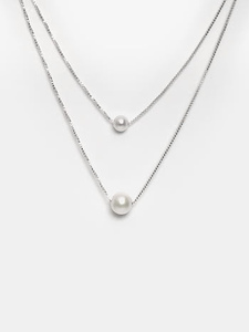 Un elegante collar hecho con auténtica plata de ley 925 y adornado con perlas elegantes, perfecto para el uso diario. - Product Image 2