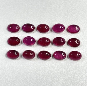 พลอยทับทิมแอฟริกันทรงกลมสีแดงอมชมพู คุณภาพระดับพาณิชย์ ผ่านกระบวนการอบความร้อนตามธรรมชาติ สำหรับทำเครื่องประดับ - Product Image 1