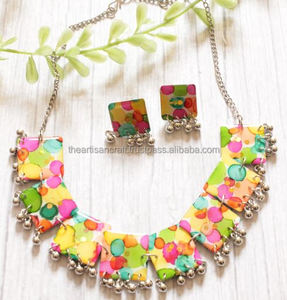 Multi-Color Resin Necklace Set Customized Color Floral Pattern Polished Finish Fashion Jewelry Embellished Ghungroo <b>Beads</b> - Product Image 1