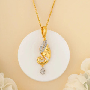 Collier pendentif chaîne traditionnel avec motif éléphant et accent diamant - Product Image 4