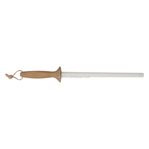 Aiguiseur de couteaux de chef en céramique blanche écologique anti-casse et absorbant les chocs Czhw, grain fin 800-1500, manche en bois de hêtre - Product Image 2