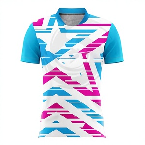 Ensemble de tenues de football originales en gros, personnalisation de maillots de club, impression de logo et de design personnalisés sur maillot de football - Product Image 1