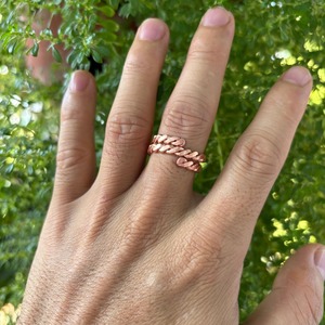 Bague en cuivre au design moderne et unique, cadeau fait main, bijoux artisanaux en cuivre, cadeau de mariage personnalisé - Product Image 2