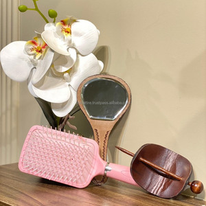 ชุดเครื่องแป้งสำหรับเดินทางสำหรับผู้หญิงแปรงหวีผมแท้แบบพกพาง่ายสไตล์ตะวันตกอเมริกาใหม่ - Product Image 4