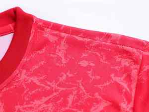 Vêtements de sport pour hommes en tissu polyester 100% écologique respirant à séchage rapide, uniforme de football à manches courtes, vente en gros - Product Image 6