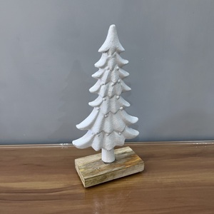 Sculpture d'arbre de Noël artisanale blanche, faite à la main, en aluminium/bois sculpté, décoration de table moderne pour salon, motif feuillage - Product Image 5