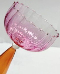 Luxury Modern Reusable Glass Color Gradient Wine Goblet for Party & Graduation Home Decoration & Lifestyle Retailers - Product Image 3