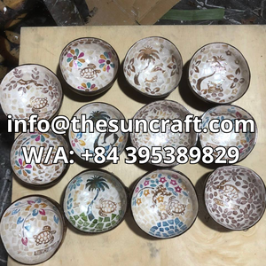 Tazón de Cáscara de Coco Hecho a Mano en Vietnam con Logotipo Personalizado, Incrustaciones de Madreperla, Diseño OEM, Variedad de Colores, para Decoración - Product Image 3