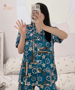 Conjunto de Pijama de Satén con Estampado de Leopardo de Manga Corta para Mujer, 2 Piezas, Ropa de Dormir Elegante de Verano, Cuello Camisero, Cierre de Botones, Tela Suave - Product Image 6