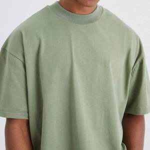 Prix de gros personnalisé – T-shirt homme 100 % coton, coupe classique, couleurs unies, plusieurs tailles, facile à laver, 2026 - Product Image 6