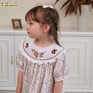 Vestido acampanado ECO Smocked para niñas y niños con detalles de encaje 100% algodón certificado por el Fabricante Mayorista ODM OEM DR4403 - Product Image 3