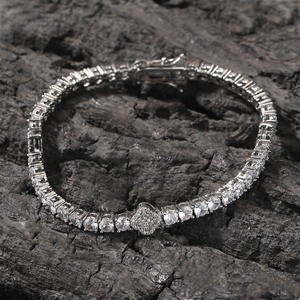 Pulsera de tenis de plata 925 para mujer con diamantes de talla brillante redonda, diseño floral y engaste de garra, joyería clásica para boda a precio de exportación - Product Image 6