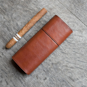 Estuche para cigarros de cuero genuino con cortador integrado, estuche de viaje para cigarros con cortador incorporado para una portabilidad y comodidad de lujo. - Product Image 3