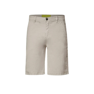 Shorts pour hommes légers et confortables, style décontracté, parfaits pour des mouvements fluides, un port simple et un look équilibré avec une apparence décontractée - Product Image 1