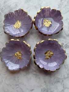 Cuenco Estático Negro Kintsugi, Cerámica Kintsugi, Decoración Minimalista para el Hogar, Cuenco de Gres Negro con Incrustaciones Doradas - Product Image 2