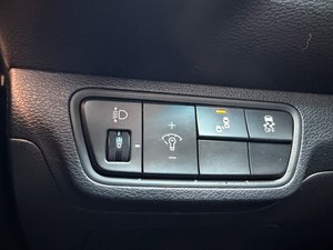 K3 Forte Clean White, berline coréenne d'occasion 2022, économique, durable, essence, automatique, quatre portes, idéale pour les trajets quotidiens - Product Image 4