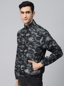 Blouson bomber camouflage pour homme, col montant, fermeture éclair, coupe ajustée, polyester, vêtement d'automne - Product Image 4