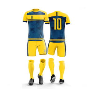 Ensemble de maillot et short de football personnalisé par sublimation, vert marine, respirant, en polyester, pour hommes adultes, service OEM - Product Image 3