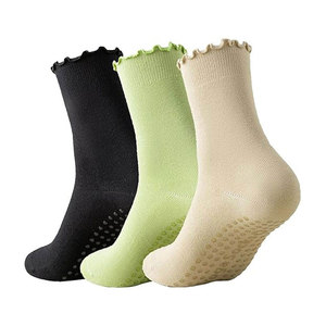 Chaussettes antidérapantes unisexes respirantes en coton pour yoga, pilates, fitness et sports - Product Image 3