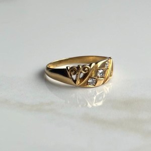 Bague Vintage en Or Jaune 18K Véritable Or, Filigrane avec Trio de Diamants de Laboratoire, Style Antique, Anneau de Mariage pour Femme - Product Image 4
